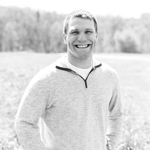 Levi Devalve Chicago Booth Faculty